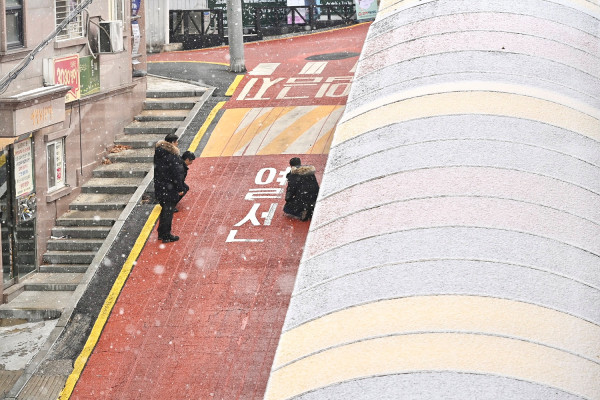 도로열선 설치로 제설 총력