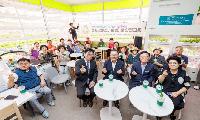 진교훈 강서구청장, 북향민과 마곡 스마트팜 찾아 첨단 농업 기술 체험